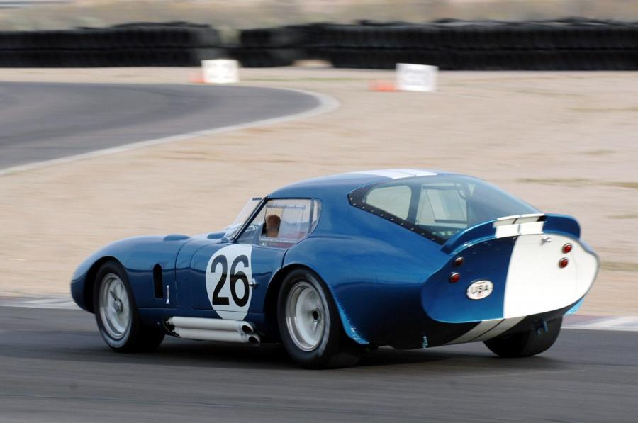  Shelby Cobra Daytona Coupe CSX2601 1965 года  (фото 4 из 44)